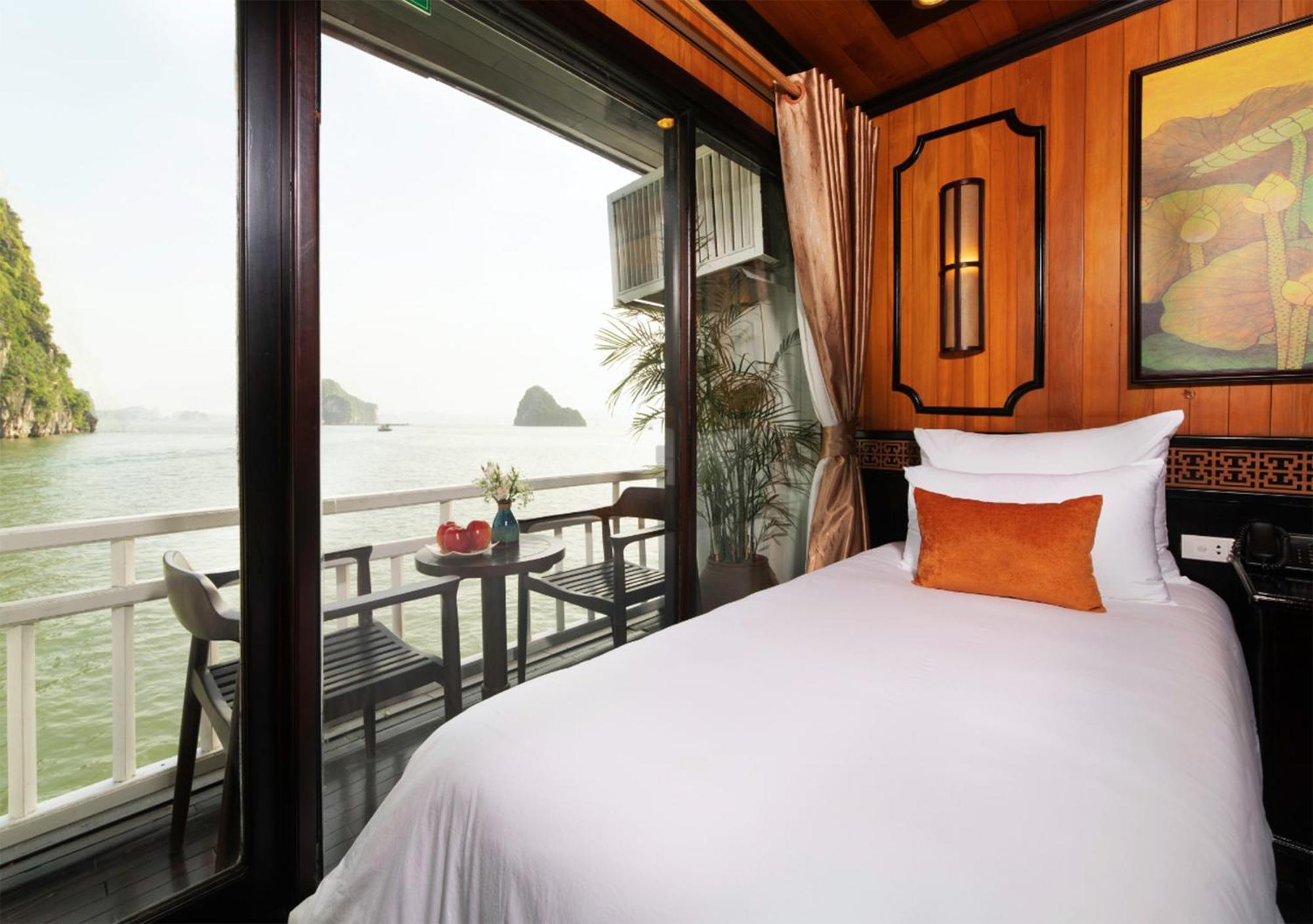 Halong Arcadia Cruise Hotel Ha Long Exterior photo
